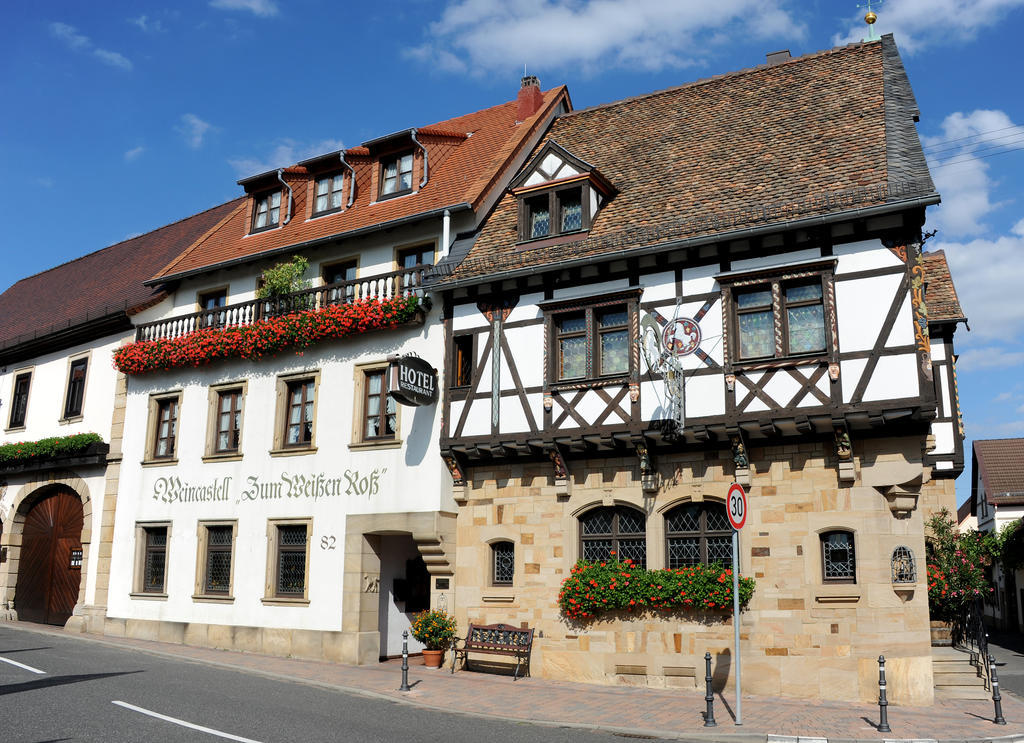 Weinkastell Zum Weissen Ross Hotel Kallstadt Exterior photo
